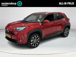 Rood Gebruikt 2022 Toyota Yaris Cross SUV | € 25.945 (Eerlijke prijs)