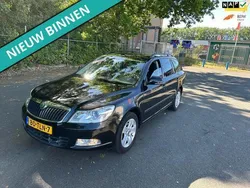 Zwart Gebruikt 2012 Skoda Octavia Business Line Stationwagen | € 3.499 (Goede deal)