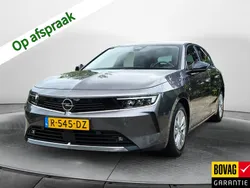 Grijs Gebruikt 2022 Opel Astra Edition Hatchback | € 18.900 (Eerlijke prijs)