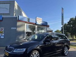 Zwart Gebruikt 2014 Skoda Octavia Business Line Hatchback | € 11.750 (Duur)