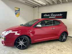 Rood Gebruikt 2013 Alfa Romeo MiTo Distinctive Hatchback | € 4.750 (Eerlijke prijs)