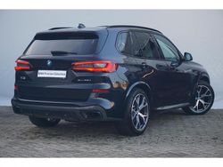 M carbonschwarz metallic (416) (zwart metallic) Gebruikt 2022 BMW X5 Comfort Edition SUV | € 67.900 (Eerlijke prijs)
