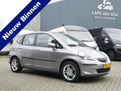 Grijs Gebruikt 2005 Honda Jazz LS Hatchback | € 2.450 (Eerlijke prijs)