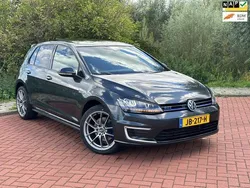 Zwart Gebruikt 2015 VW Golf VII GTE Hatchback | € 9.999 (Eerlijke prijs)