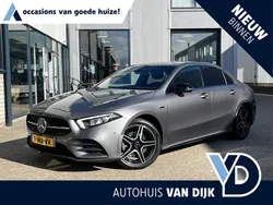 Grijs Gebruikt 2021 Mercedes A250 Business Sedan | € 28.600 (Goede deal)