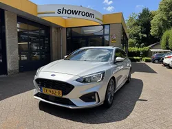 Grijs Gebruikt 2018 Ford Focus Business Edition Stationwagen | € 7.995 (Eerlijke prijs)