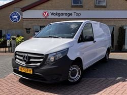 Wit Gebruikt 2015 Mercedes Vito MPV | € 11.570