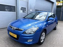 Blauw Gebruikt 2009 Hyundai i30 Dynamiq Hatchback | € 2.995 (Eerlijke prijs)