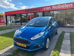 Blauw Gebruikt 2014 Ford Fiesta Titanium Hatchback | € 6.400 (Goede deal)