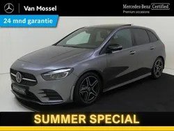 Grijs Gebruikt 2024 Mercedes B180 AMG line MPV | € 39.945 (Eerlijke prijs)