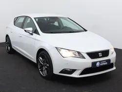 Wit Gebruikt 2017 Seat Leon Style Hatchback | € 13.950 (Iets duurder)