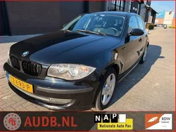 Zwart Gebruikt 2009 BMW 116 Comfort Edition Hatchback | € 2.995 (Super prijs)