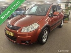 Oranje (metallic) Gebruikt 2008 Suzuki SX4 Exclusive Sedan | € 5.890 (Duur)