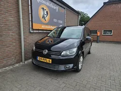Zwart Gebruikt 2011 VW Touran Highline MPV | € 3.995 (Super prijs)