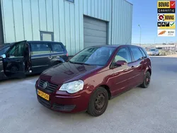 Rood Gebruikt 2006 VW Polo Hatchback | € 1.250 (Goede deal)