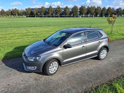 Grijs Gebruikt 2009 VW Polo Highline Hatchback | € 5.500 (Eerlijke prijs)