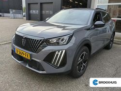 Grijs Gebruikt 2023 Peugeot e-2008 Allure SUV | € 24.395 (Goede deal)