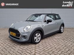 Grijs Gebruikt 2019 Mini Cooper Salt Hatchback | € 15.995 (Super prijs)