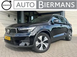 Zwart Gebruikt 2023 Volvo XC40 Core SUV | € 38.890 (Eerlijke prijs)