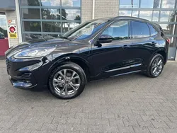Zwart Gebruikt 2023 Ford Kuga ST-Line X SUV | € 28.850 (Goede deal)