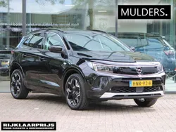 Zwart Gebruikt 2024 Opel Grandland X Ultimate SUV | € 33.937 (Eerlijke prijs)