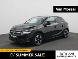 Zwart Gebruikt 2023 Opel Corsa-e Elegance Hatchback | € 19.900 (Eerlijke prijs)