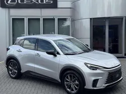 Zilver, metallic lak Gebruikt 2025 Lexus LBX SUV | € 37.400 (Goede deal)