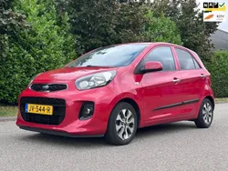 Rood Gebruikt 2016 Kia Picanto Hatchback | € 7.749 (Eerlijke prijs)