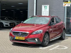Rood Gebruikt 2013 Volvo V40 CC Momentum Stationwagen | € 13.995