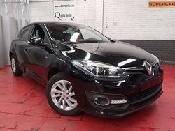 Zwart Gebruikt 2015 Renault Mégane LIMITED Sedan | € 7.990