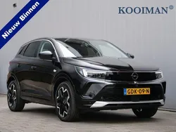 Zwart Gebruikt 2023 Opel Grandland X Ultimate SUV | € 30.450 (Iets duurder)