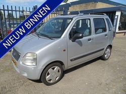 Grijs Gebruikt 2002 Suzuki Wagon R GL Hatchback | € 999 (Eerlijke prijs)