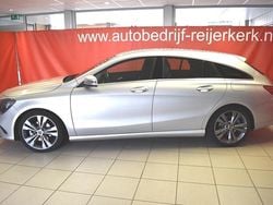 Grijs Gebruikt 2017 Mercedes CLA180 Shooting Brake Business Stationwagen | € 19.950