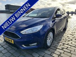 Blauw Gebruikt 2016 Ford Focus Titanium Stationwagen | € 9.950 (Eerlijke prijs)