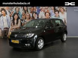 Zwart Gebruikt 2021 Dacia Sandero Comfort Hatchback | € 11.245 (Goede deal)