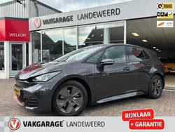 Grijs, metallic lak Gebruikt 2023 Cupra Born Hatchback | € 25.945 (Goede deal)