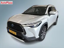 Wit Gebruikt 2022 Toyota Corolla Cross Edition SUV | € 34.950 (Eerlijke prijs)