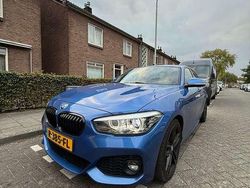 Blauw Gebruikt 2019 BMW 120 Hatchback | € 18.000 (Eerlijke prijs)
