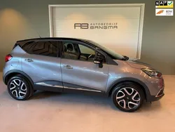 Grijs Gebruikt 2015 Renault Captur Dynamique SUV | € 10.950 (Eerlijke prijs)
