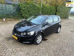 Zwart Gebruikt 2011 Chevrolet Aveo LT Hatchback | € 2.799 (Eerlijke prijs)