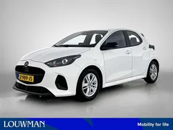 Wit Gebruikt 2024 Mazda 2 Center-Line Hatchback | € 23.335 (Eerlijke prijs)