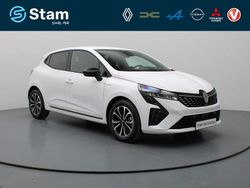 Wit Gebruikt 2024 Renault Clio V Techno Hatchback | € 22.490 (Duur)