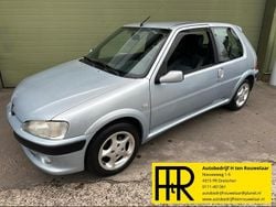 Hatchback Gebruikt 2002 Peugeot 106 Premium Hatchback | € 3.995
