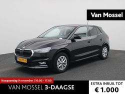 Zwart Gebruikt 2024 Skoda Fabia Business Line Hatchback | € 24.900 (Duur)