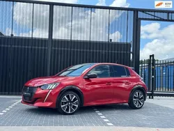 Rood Gebruikt 2019 Peugeot 208 GT-line Hatchback | € 16.390 (Eerlijke prijs)
