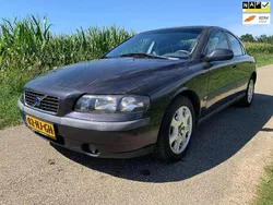 Grijs Gebruikt 2001 Volvo S60 Sedan | € 1.500