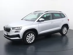 Grijs Gebruikt 2023 Skoda Karoq Business Line SUV | € 29.840 (Super prijs)