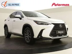 Wit, metallic lak Gebruikt 2023 Lexus NX450h+ Luxury Line SUV | € 51.899 (Eerlijke prijs)