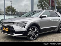 Grijs Gebruikt 2022 Kia Niro SUV | € 32.950 (Eerlijke prijs)
