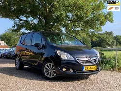 Zwart Gebruikt 2014 Opel Meriva Cosmo MPV | € 4.975 (Eerlijke prijs)